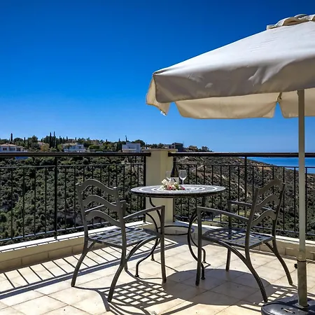 Modern U6 With Beautiful Sea Views, Aphrodite Hills Lägenhet Kouklia