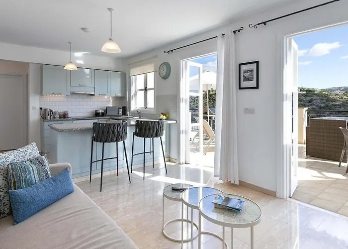 Modern U6 With Beautiful Sea Views, Aphrodite Hills Apartmán